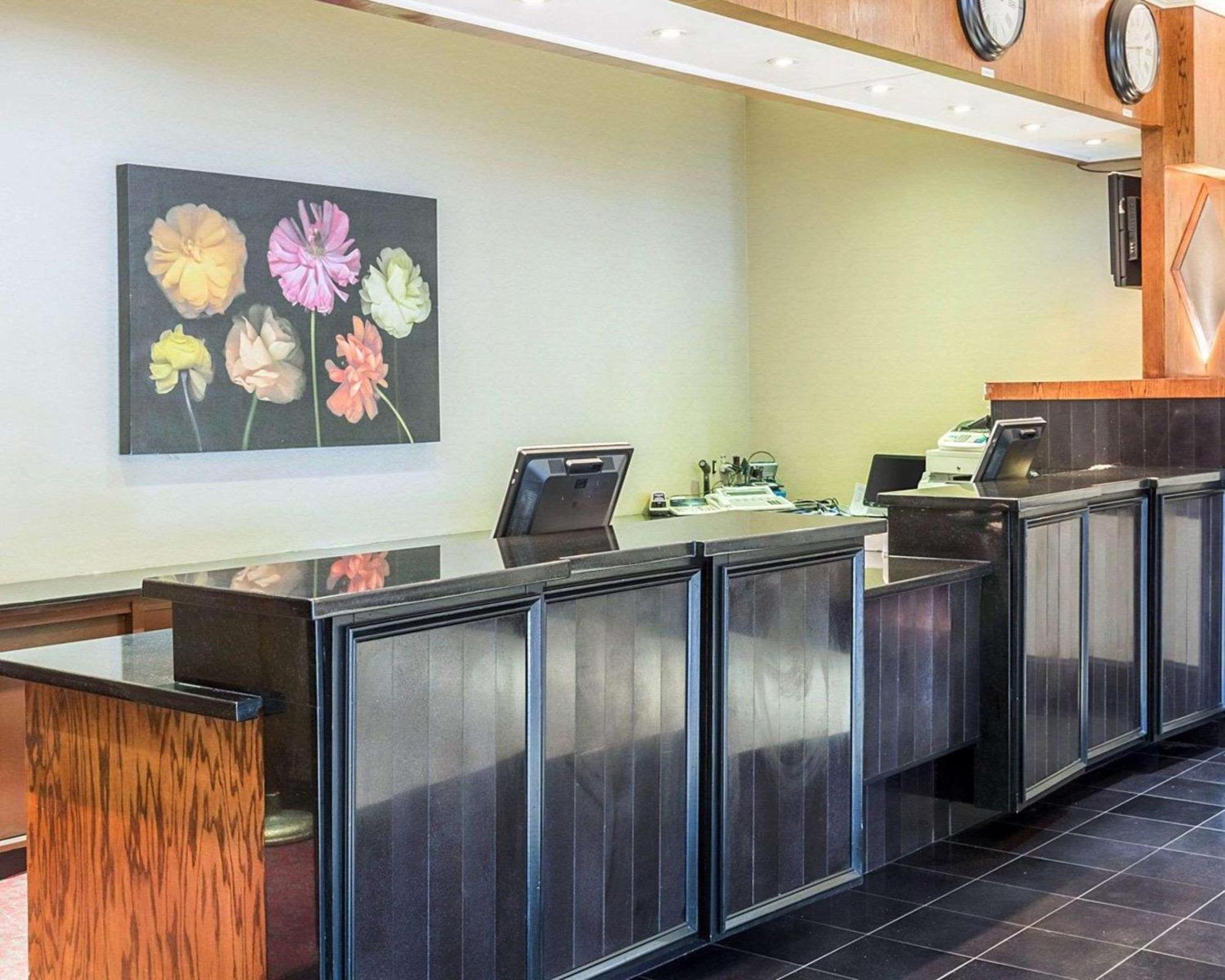 Clarion Hotel Somerset - New Brunswick المظهر الخارجي الصورة