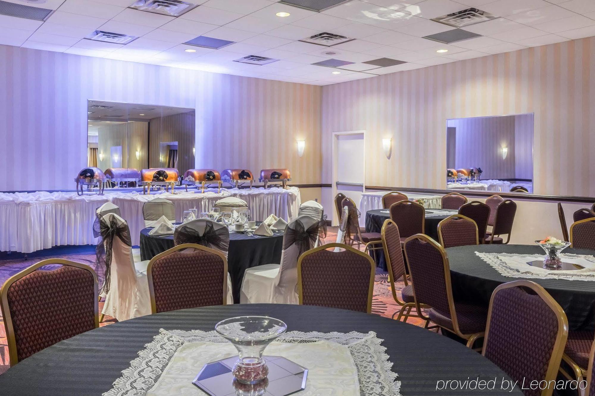 Clarion Hotel Somerset - New Brunswick المظهر الخارجي الصورة